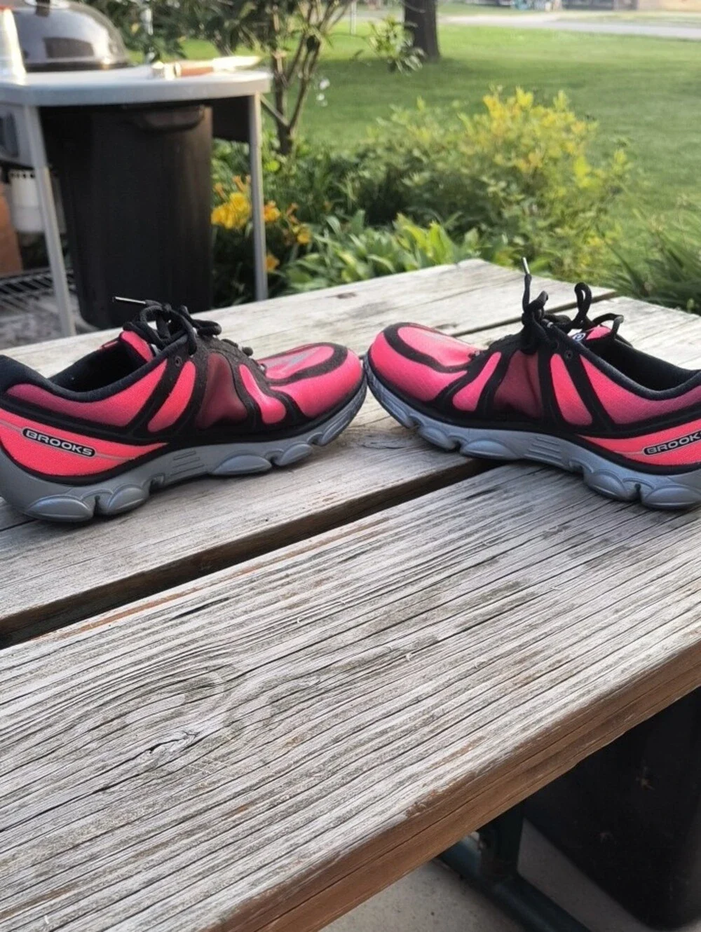 Brooks Pure Flow Women's Running Shoes
